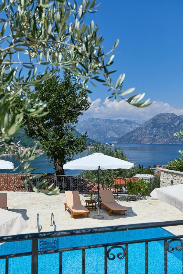 Our Sunset Apartments With Pool And Sea View Kotor Luaran gambar