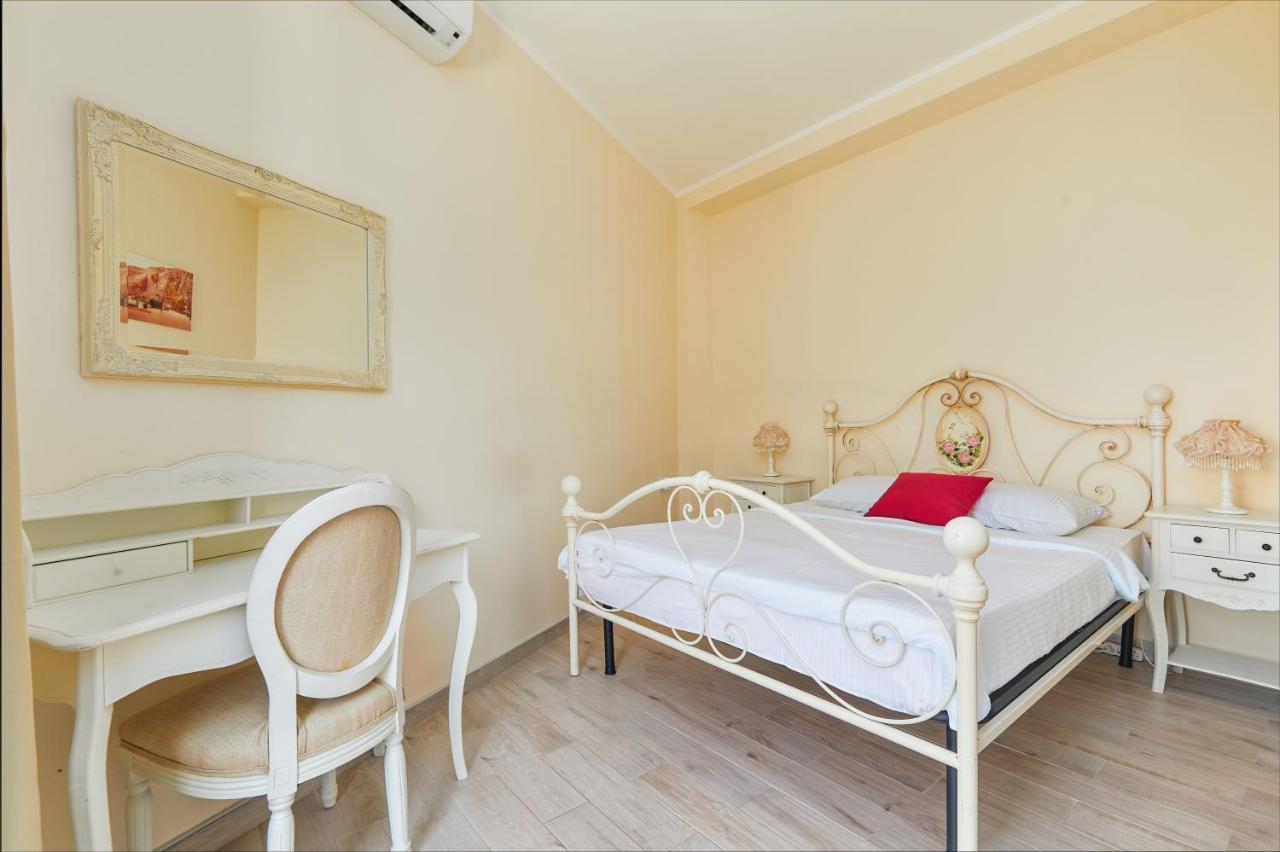 Our Sunset Apartments With Pool And Sea View Kotor Luaran gambar